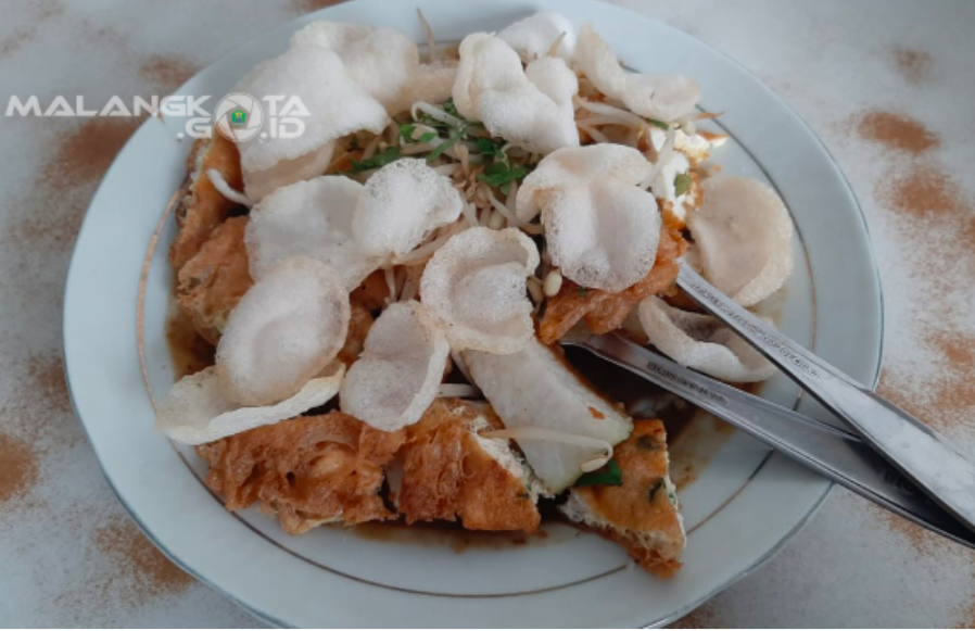 Depot Tahu Lontong Lonceng, rekomendasi wisata kuliner di Malang legendaris. (Dok malangkota.go.id)
