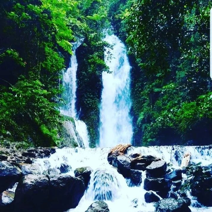 Curug Cilember, wisata air terjun di Bogor untuk healing atau berburu foto Instagramable. (Instagram.com/@villa_officiall_puncak)