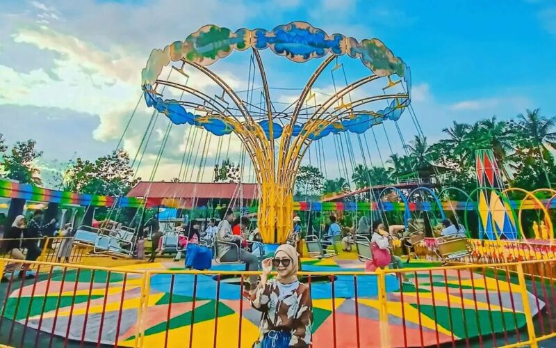 Borobudur Land Magelang, harga tiket masuk, wahana permainan dan jam buka. (Instagram.com/@liafatma_27)