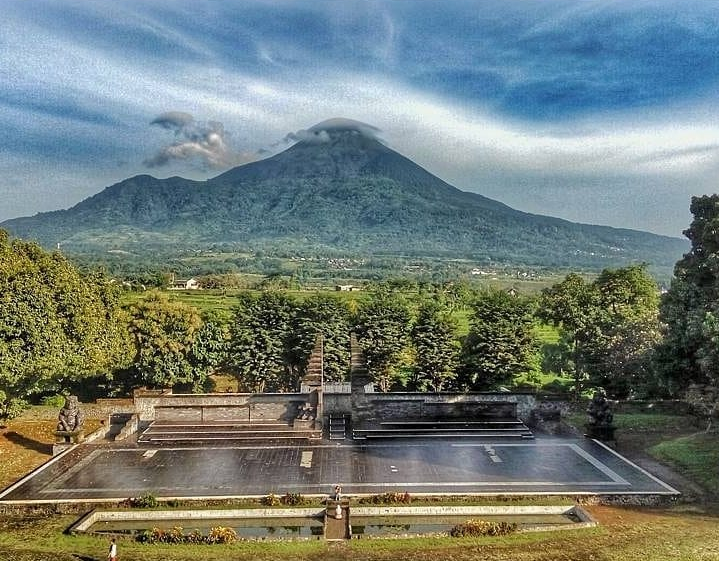 Taman Candra Wilwatikta, tempat wisata di Pandaan, Pasuruan. (Instagram.com/@yoiki_pasuruan)