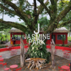 Jasmine Park & Farm, tempat wisata gratis di Tangerang bisa buat nongkrong di tepi danau dan melihat berbagai jenis binatang. (Instagram.com/@ch.fen_)